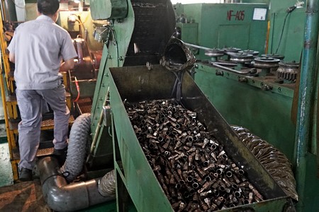 forging part out of press maching